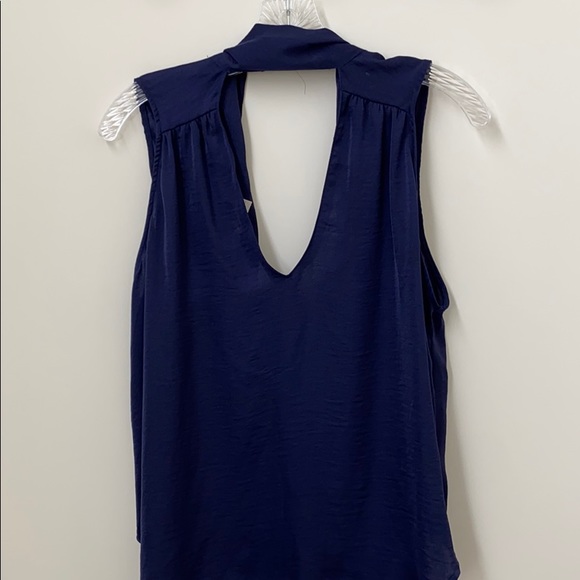 Tru blue blouse - Picture 3 of 6
